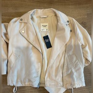 Brand new Abercrombie & Fitch jacket.